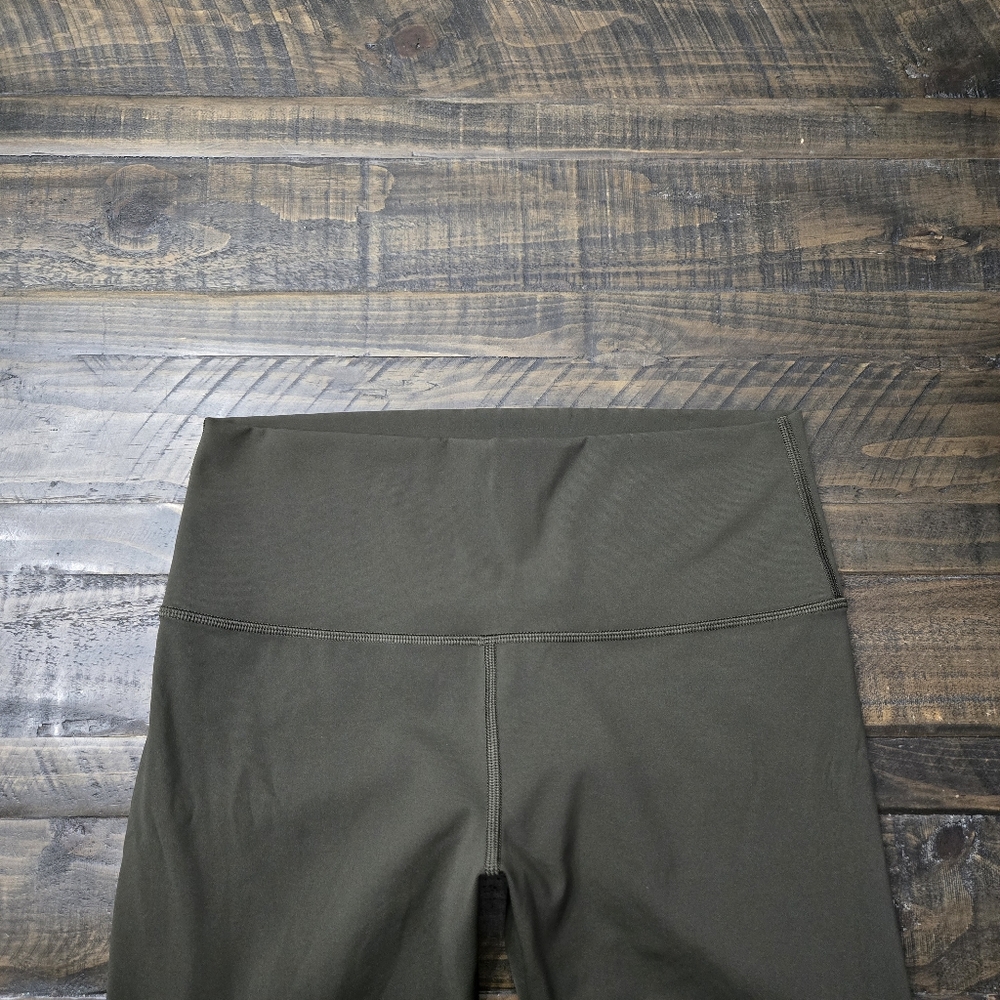 LULULEMON Wunder Under Luxtreme Crop Leggings | 10‎